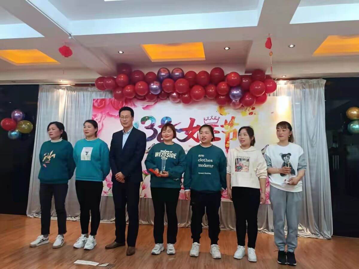 管仲木業38女王節文藝活動